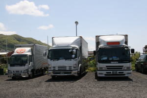 大阪府八尾市の運送会社｜有限会社中島商事～運送・引越～ 「安心